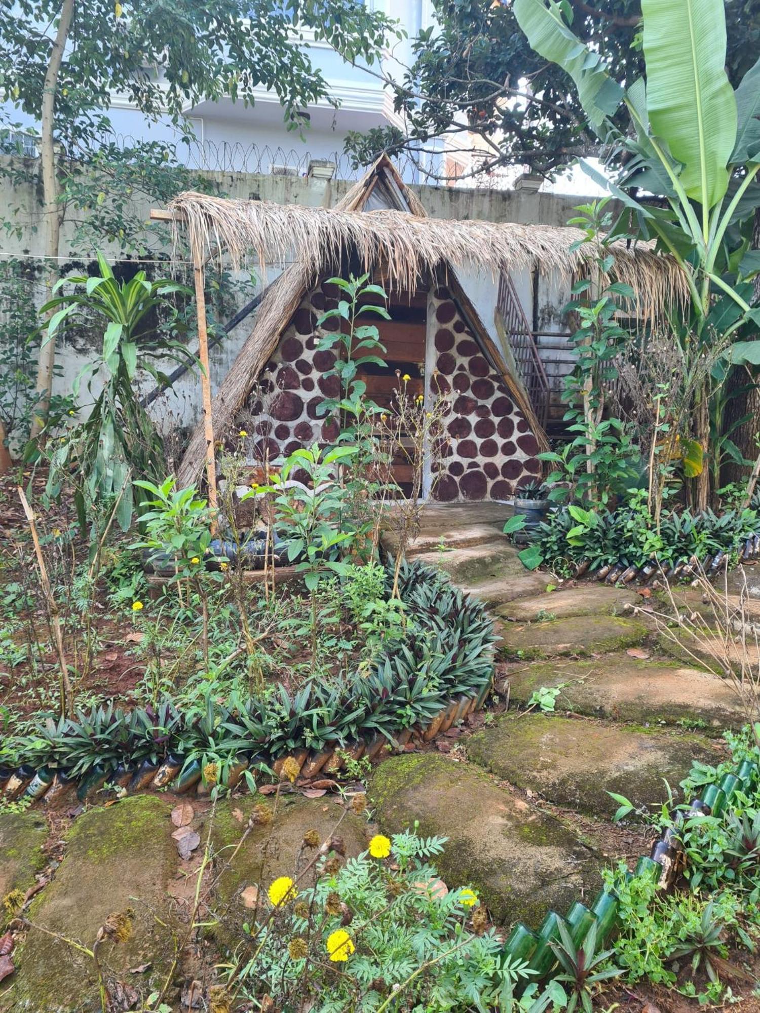 Backpacker Hostel And Jungle Trekking Banlung Exterior foto